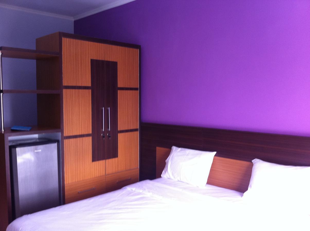 Pineapple Mansion Hotel Solo Quarto foto